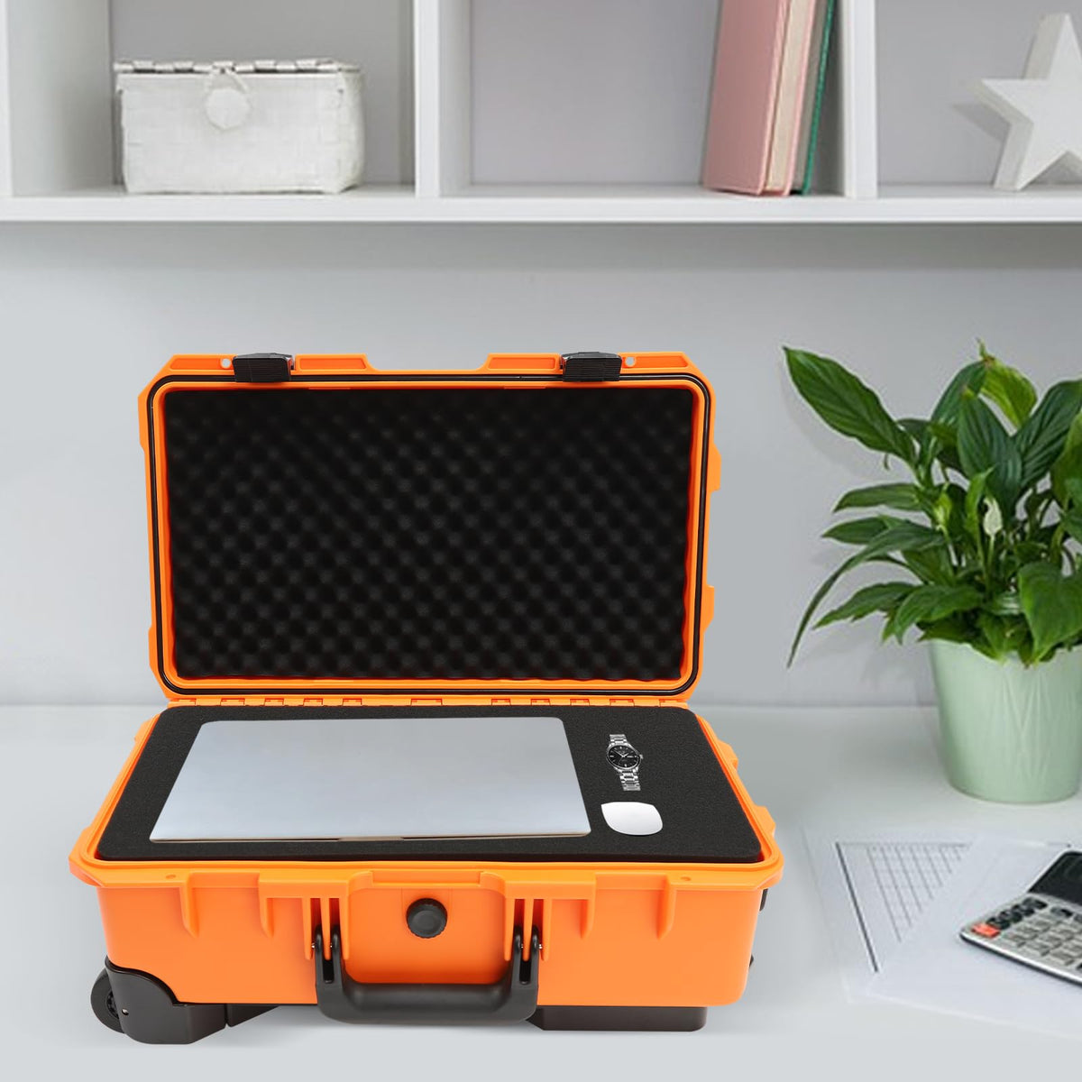 22" Rolling Waterproof Hard Camera Case with Customizable Foam H8192