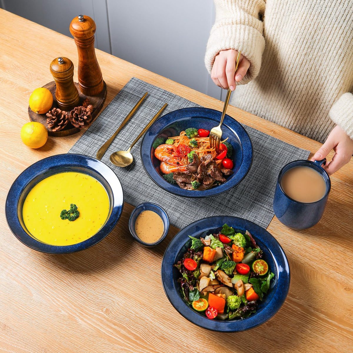Blue 27oz Ceramic Soup Bowls Set of 4 N778386